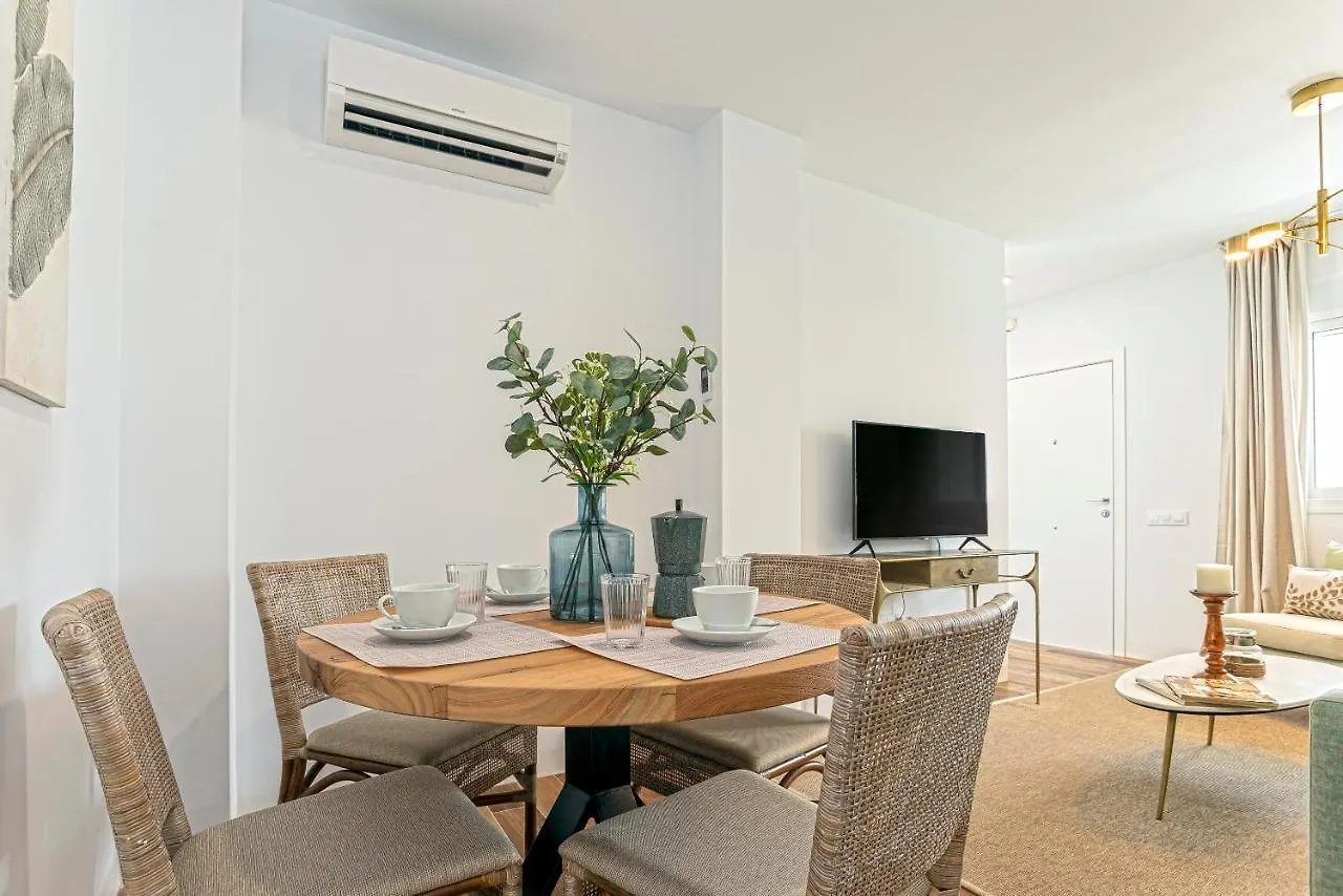 Genteel Home San Antonio Cadiz 0*,